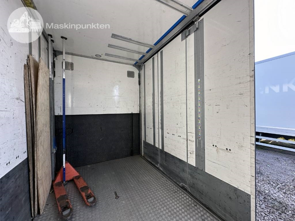 Camion fourgon Scania R 580: photos 37