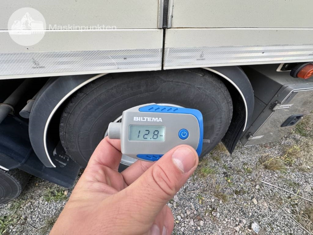 Camion fourgon Scania R 580: photos 13