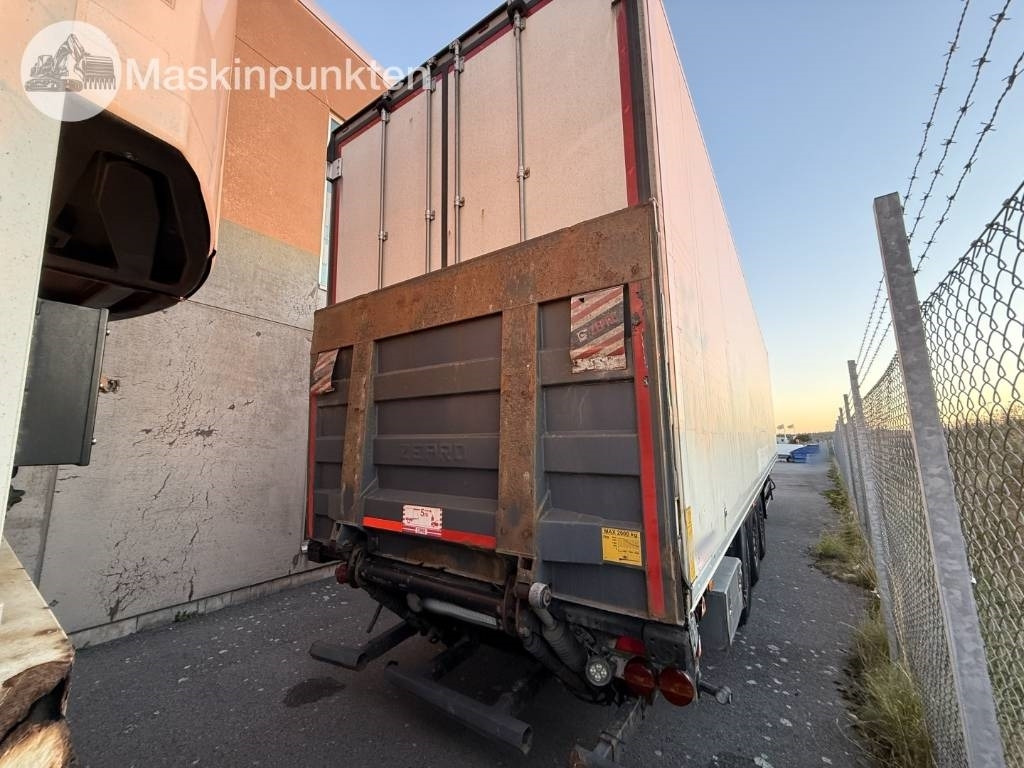 Schmitz Cargobull  - Remorque frigorifique: photos 5 Schmitz Cargobull  - Remorque frigorifique: photos 5