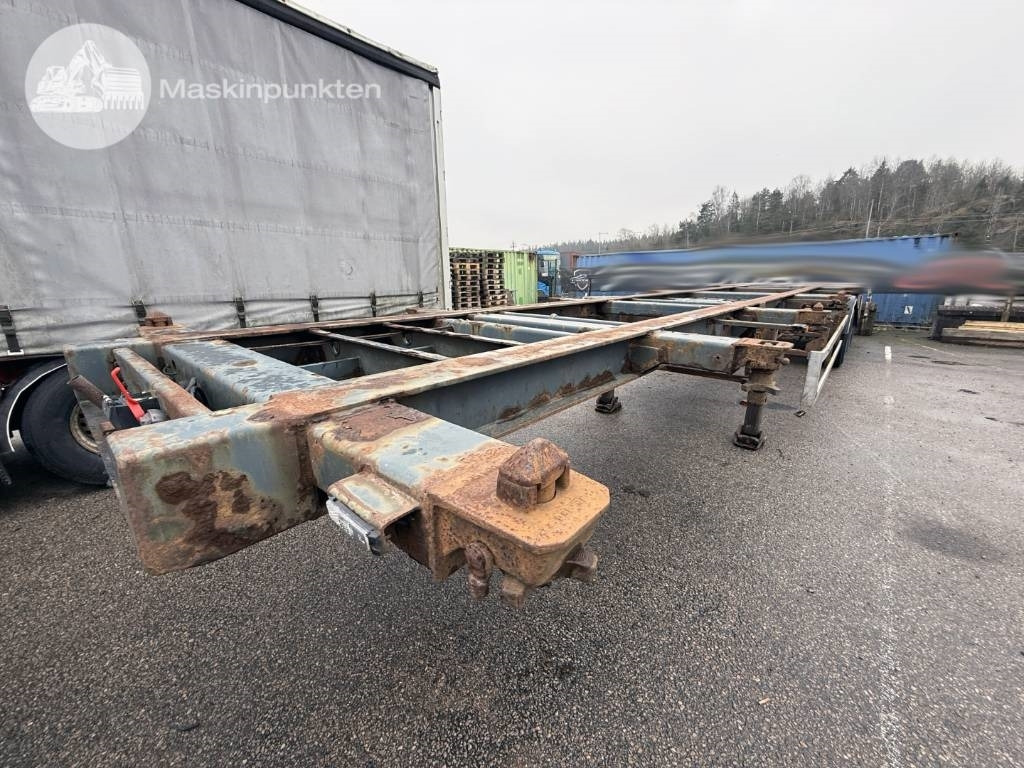 Schweriner CS 40  - Semi-remorque porte-conteneur/ Caisse mobile: photos 2 Schweriner CS 40  - Semi-remorque porte-conteneur/ Caisse mobile: photos 2