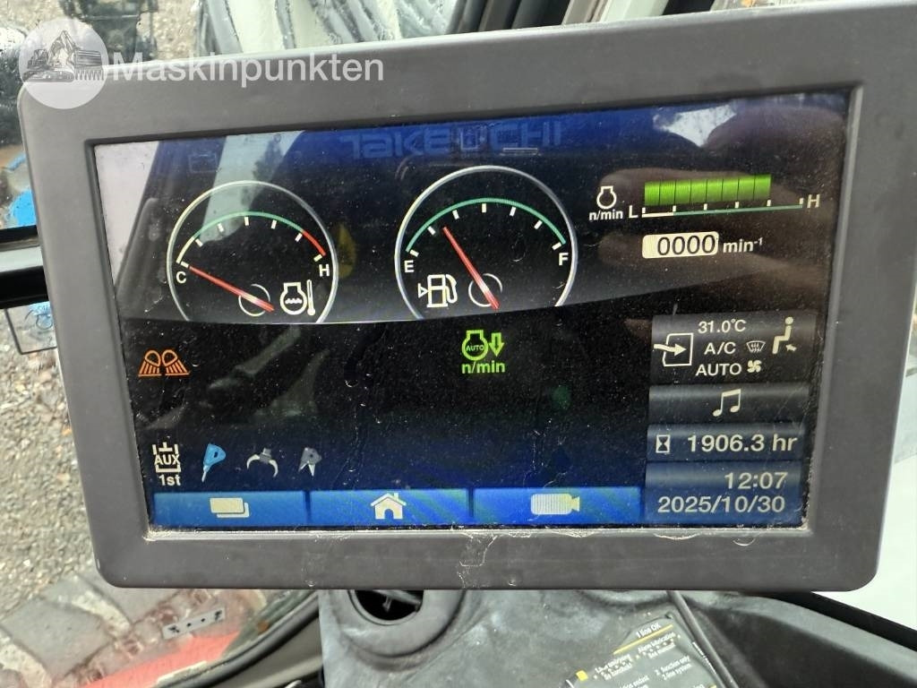 Pelle sur chenille Takeuchi TB 370: photos 6