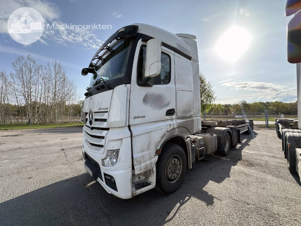 Mercedes-Benz Actros 2545 - Tracteur routier: photos 1 Mercedes-Benz Actros 2545 - Tracteur routier: photos 1