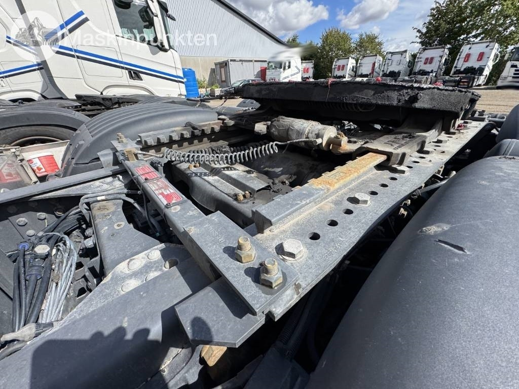 Tracteur routier Scania R 500: photos 31