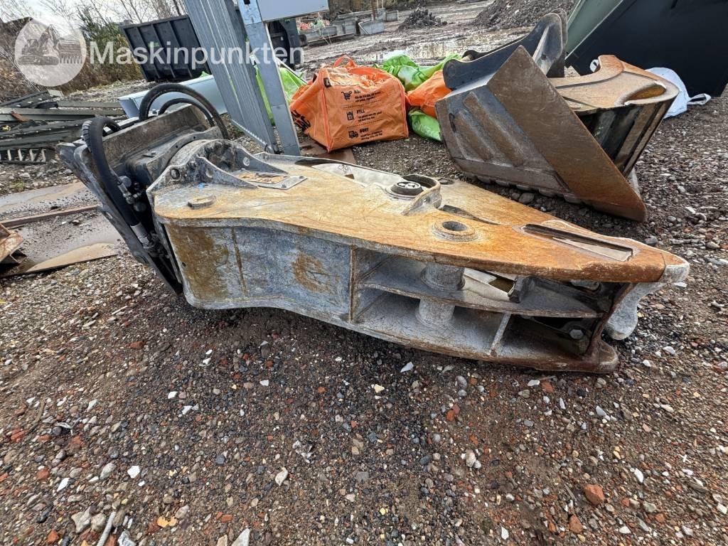 VTN FP18 - Ripper pour Engins de chantier: photos 2 VTN FP18 - Ripper pour Engins de chantier: photos 2