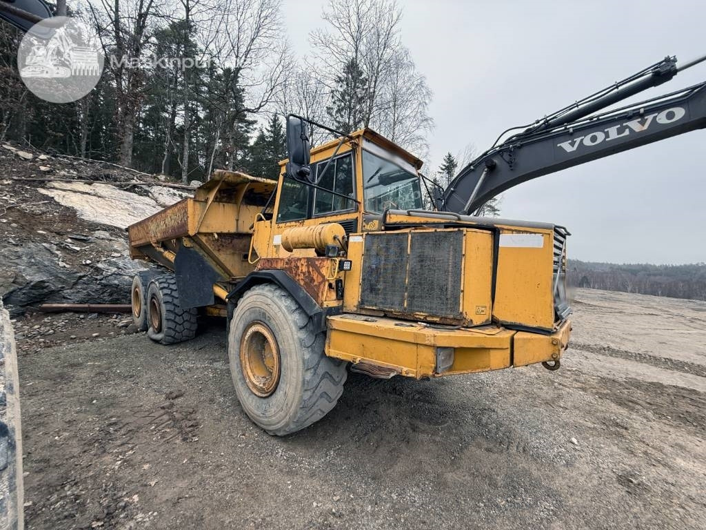 Volvo A 25 C - Tombereau articulé: photos 3 Volvo A 25 C - Tombereau articulé: photos 3