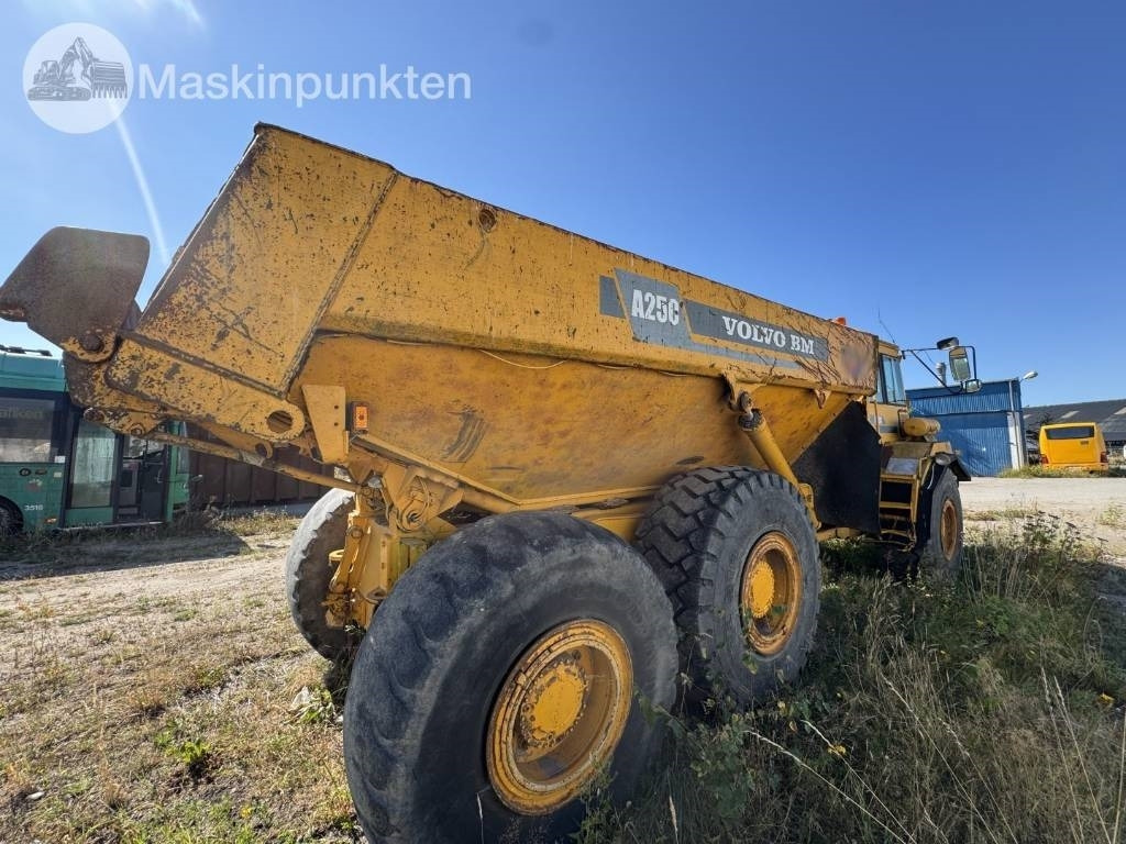 Volvo A 25 C - Tombereau articulé: photos 4 Volvo A 25 C - Tombereau articulé: photos 4