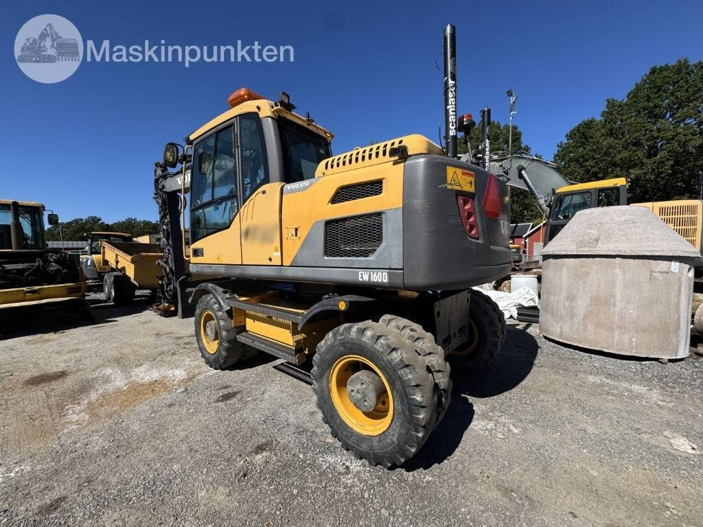 Volvo EW 160 D - Pelle sur pneus: photos 2 Volvo EW 160 D - Pelle sur pneus: photos 2