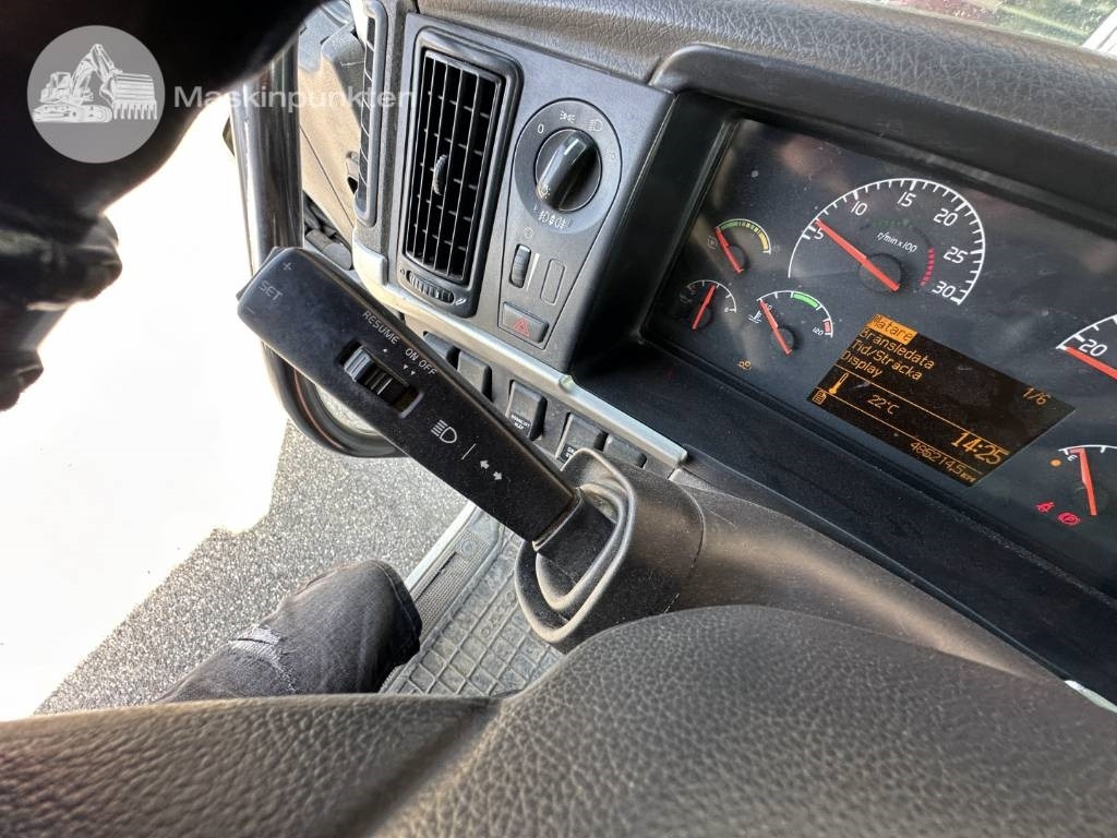 Camion porte-conteneur/ Caisse mobile Volvo FH 12 460 CAMELEONT: photos 24