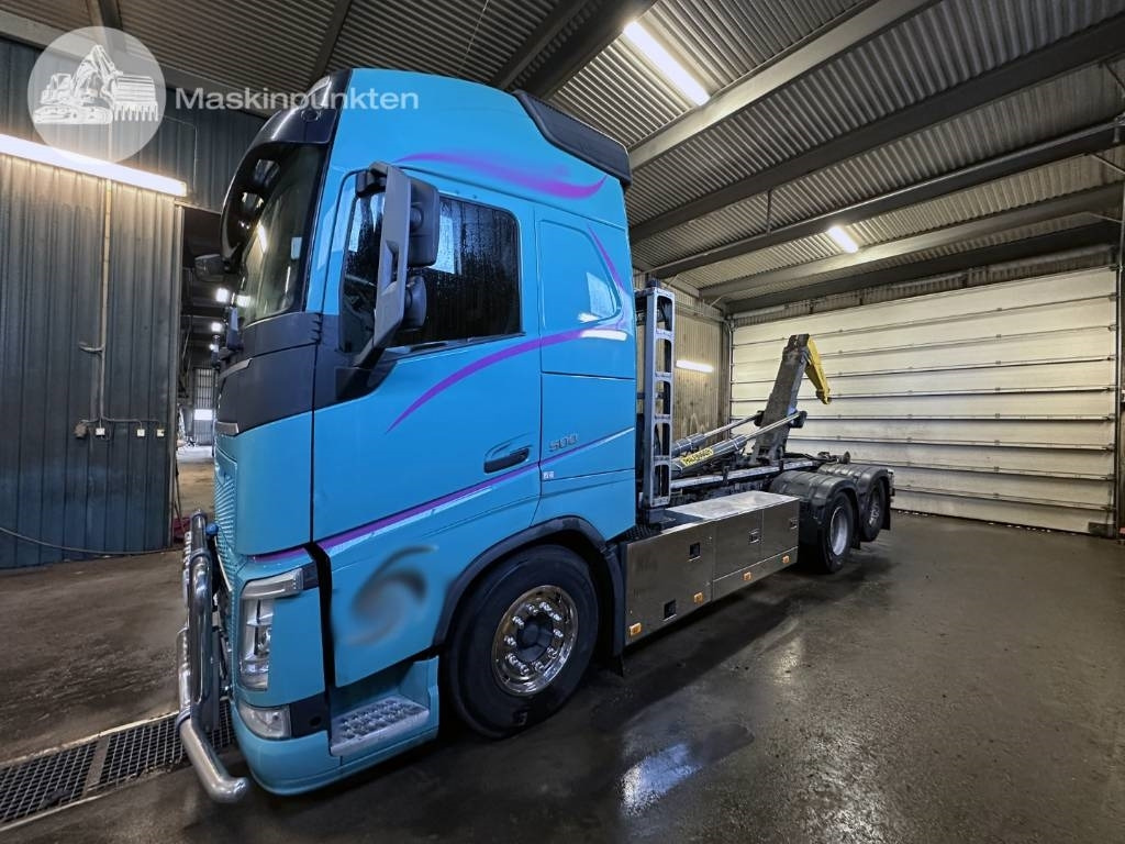 Volvo FH 13 500 - Camion ampliroll: photos 1 Volvo FH 13 500 - Camion ampliroll: photos 1