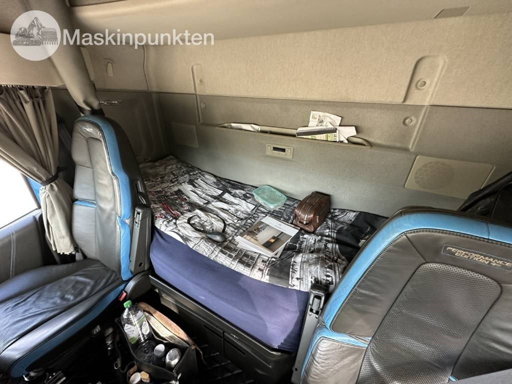 Camion grumier Volvo FH 16 750: photos 16