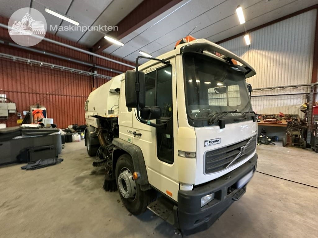 Volvo FL 618 - Benne à ordures ménagères: photos 4 Volvo FL 618 - Benne à ordures ménagères: photos 4