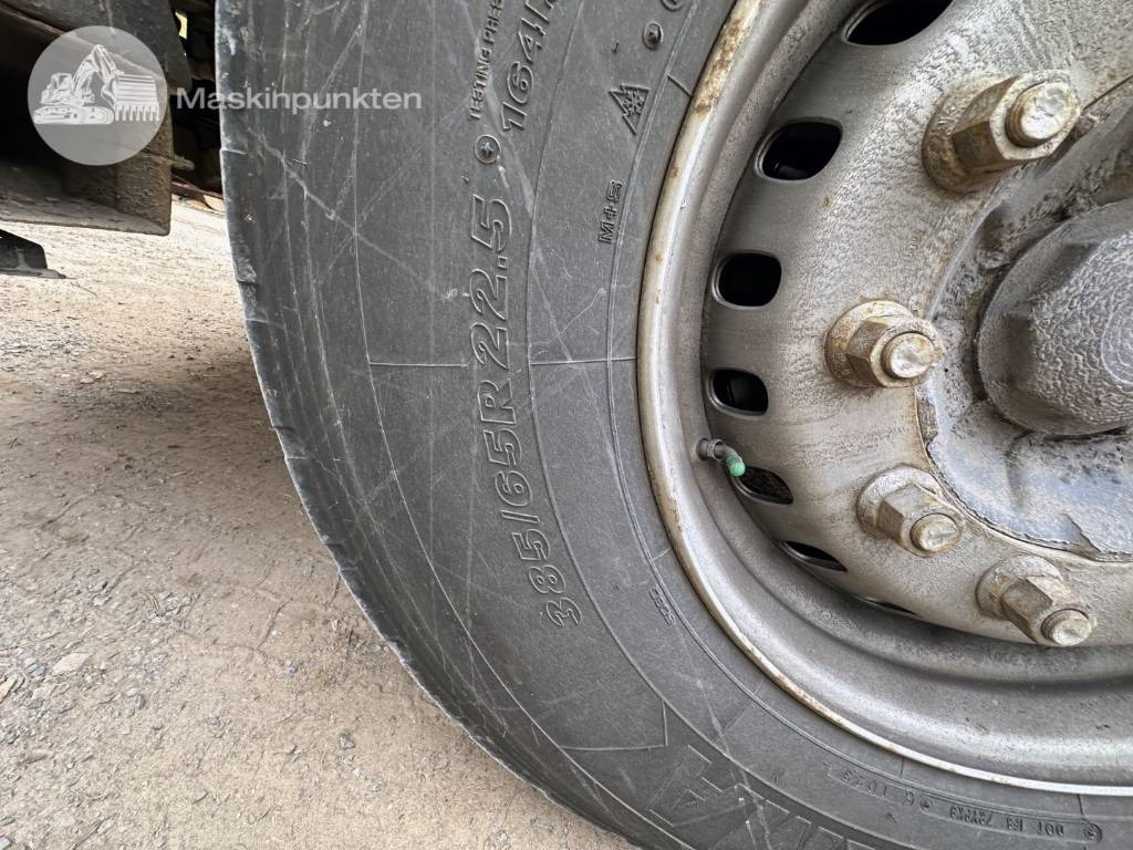 Volvo FM 12 420 LAXO Liftdumper + lastväxlare + flak  en crédit-bail Volvo FM 12 420 LAXO Liftdumper + lastväxlare + flak: photos 37