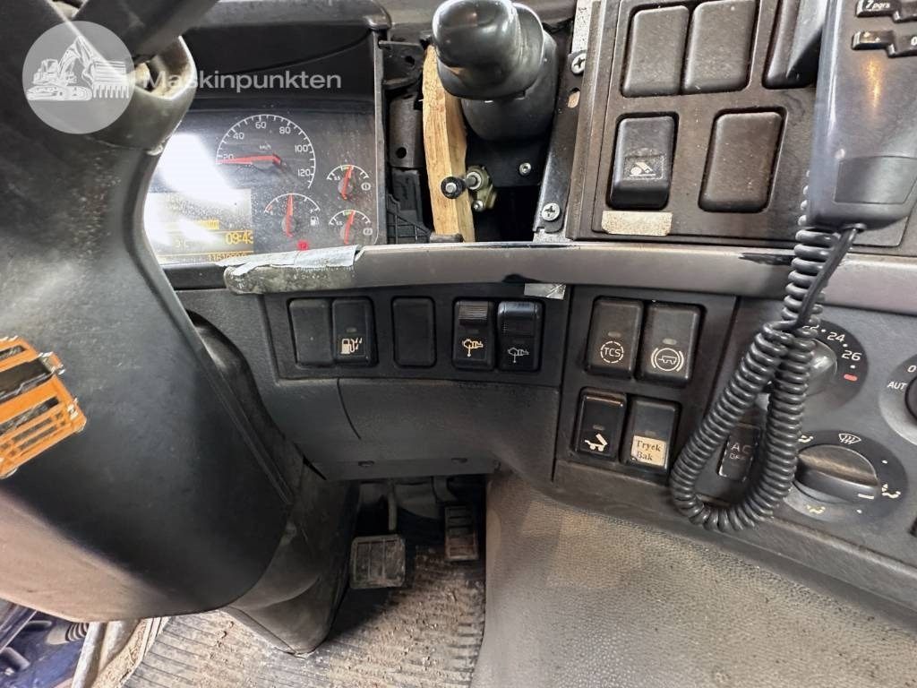 Volvo FM 12 420 LAXO Liftdumper + lastväxlare + flak  en crédit-bail Volvo FM 12 420 LAXO Liftdumper + lastväxlare + flak: photos 33