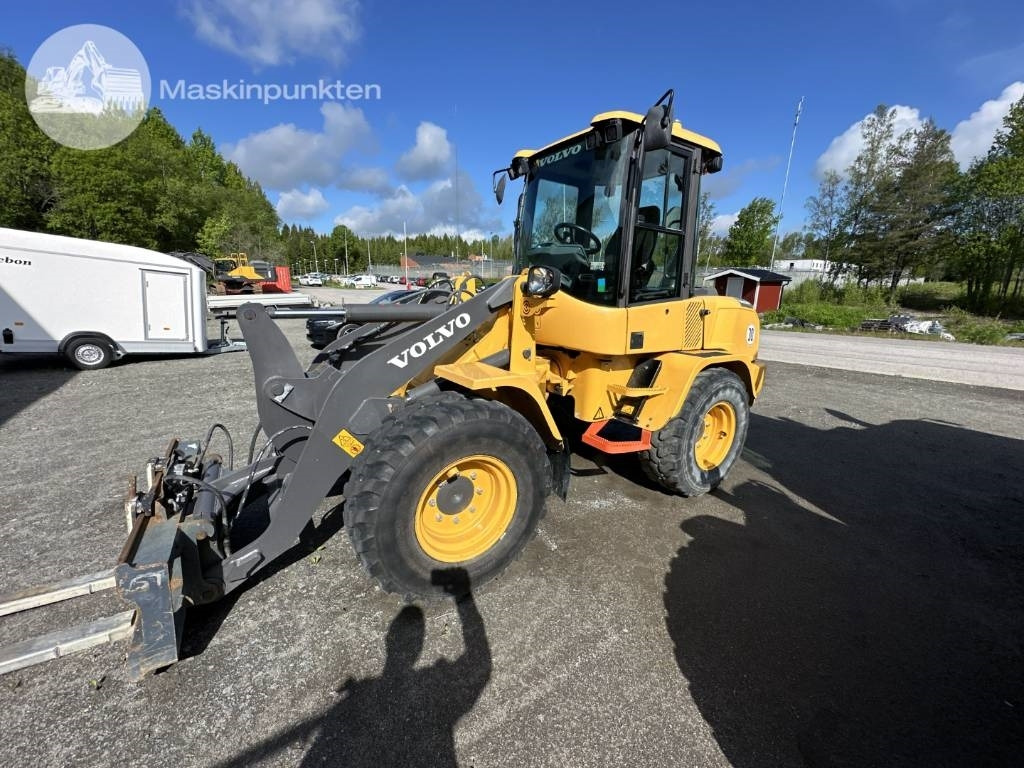 Volvo L 35 G - Chargeuse sur pneus: photos 2 Volvo L 35 G - Chargeuse sur pneus: photos 2