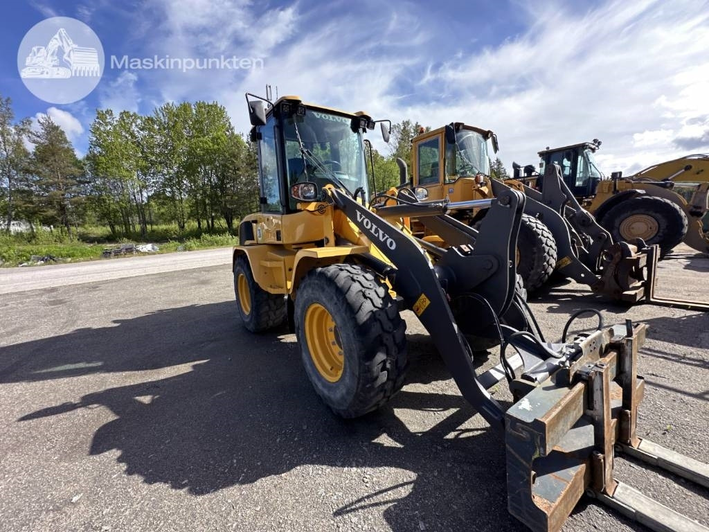 Volvo L 35 G - Chargeuse sur pneus: photos 5 Volvo L 35 G - Chargeuse sur pneus: photos 5