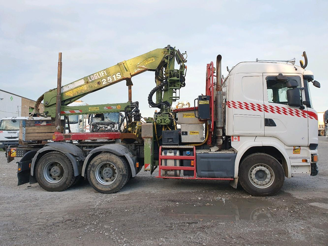 SCANIA R 580 FOREST GRUE - Tracteur routier: photos 3 SCANIA R 580 FOREST GRUE - Tracteur routier: photos 3