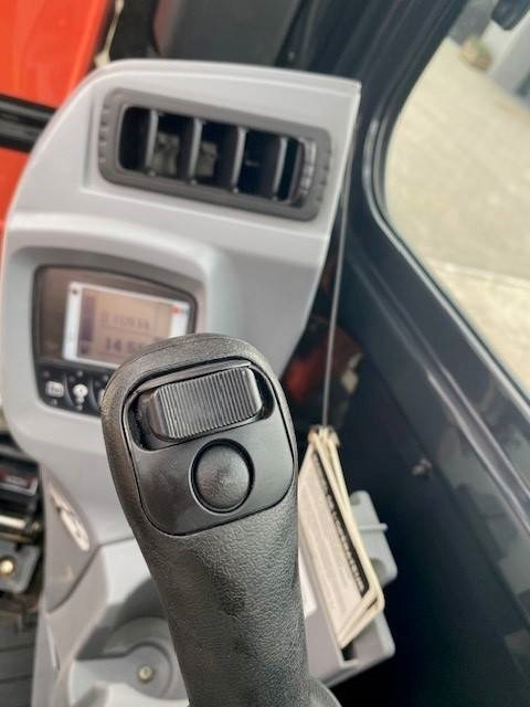Mini pelle Kubota U 36-4: photos 14