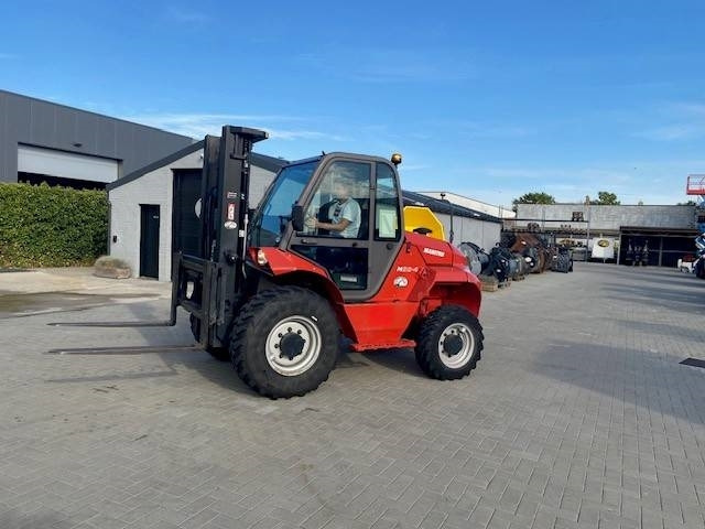 Manitou M 30.4 - Chariot tout terrain: photos 3 Manitou M 30.4 - Chariot tout terrain: photos 3