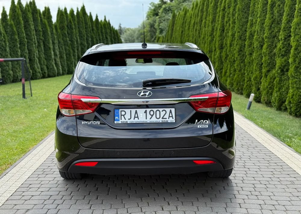Hyundai i40 1.7 CRDi Comfort - Voiture: photos 5 Hyundai i40 1.7 CRDi Comfort - Voiture: photos 5