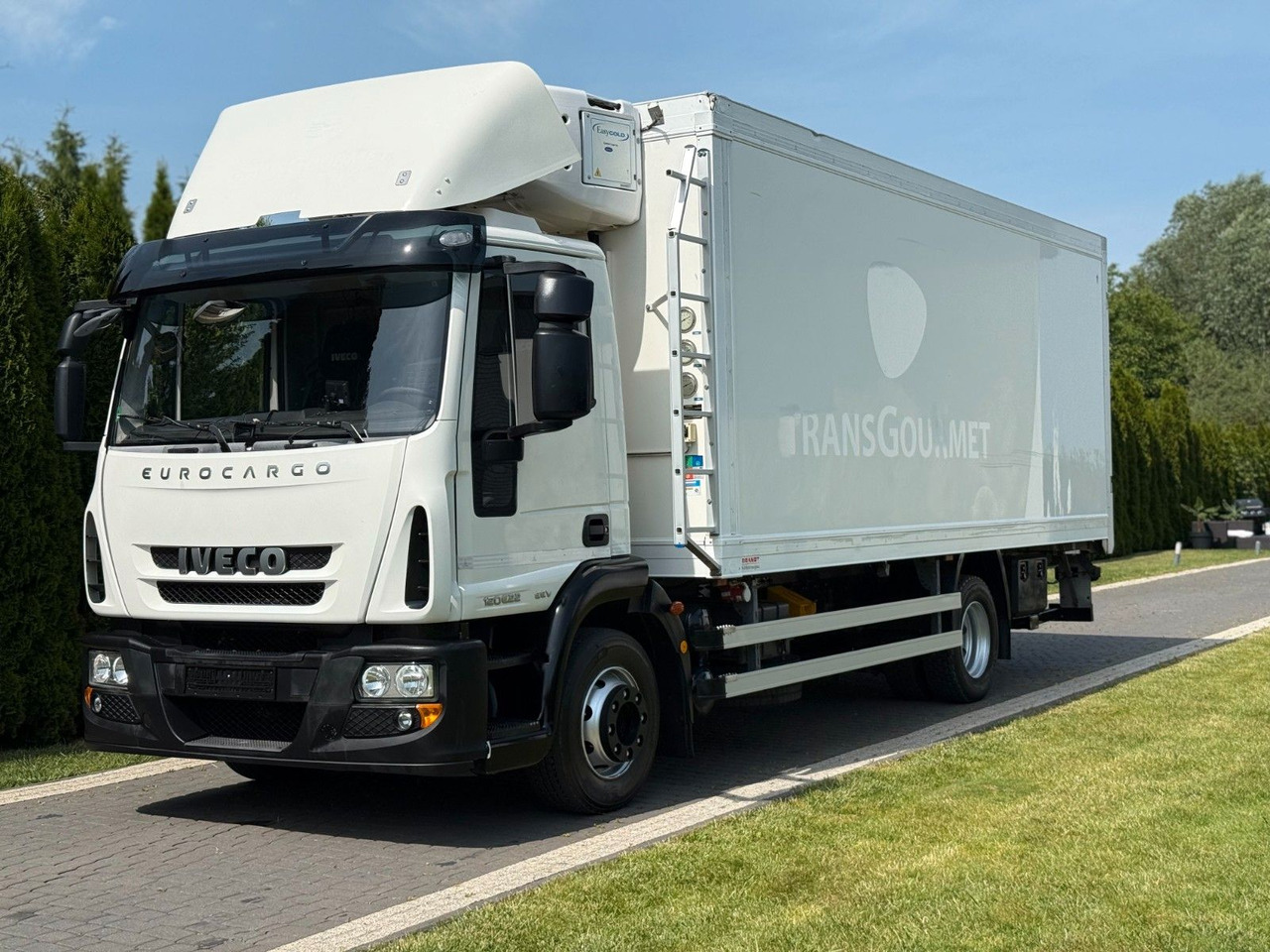 Iveco EUROCARGO 12T E22 CARRIER SUPRA 850 MT - Camion frigorifique: photos 1 Iveco EUROCARGO 12T E22 CARRIER SUPRA 850 MT - Camion frigorifique: photos 1