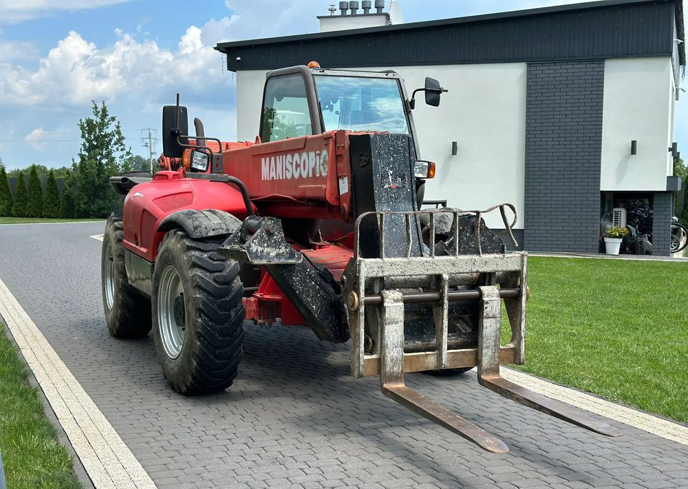 Manitou MT 1233S 12 M - Chariot télescopique: photos 3 Manitou MT 1233S 12 M - Chariot télescopique: photos 3