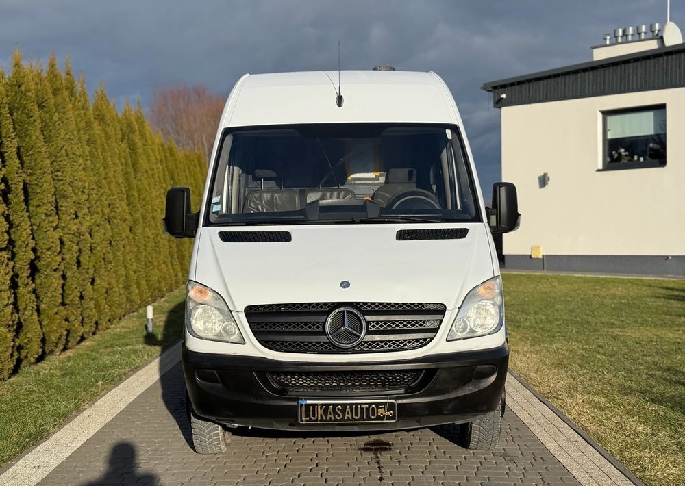 Mercedes-Benz SPRINTER 516 3,5 T MANUAL - Fourgon utilitaire: photos 2 Mercedes-Benz SPRINTER 516 3,5 T MANUAL - Fourgon utilitaire: photos 2