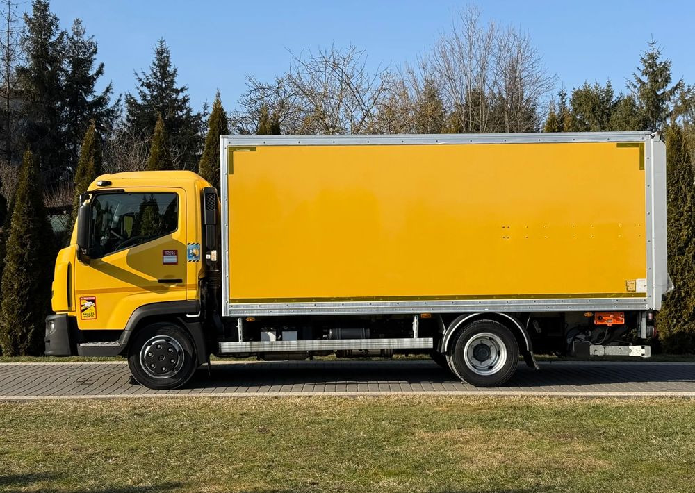 Renault D 7.5 KONTENER - Camion fourgon: photos 4 Renault D 7.5 KONTENER - Camion fourgon: photos 4