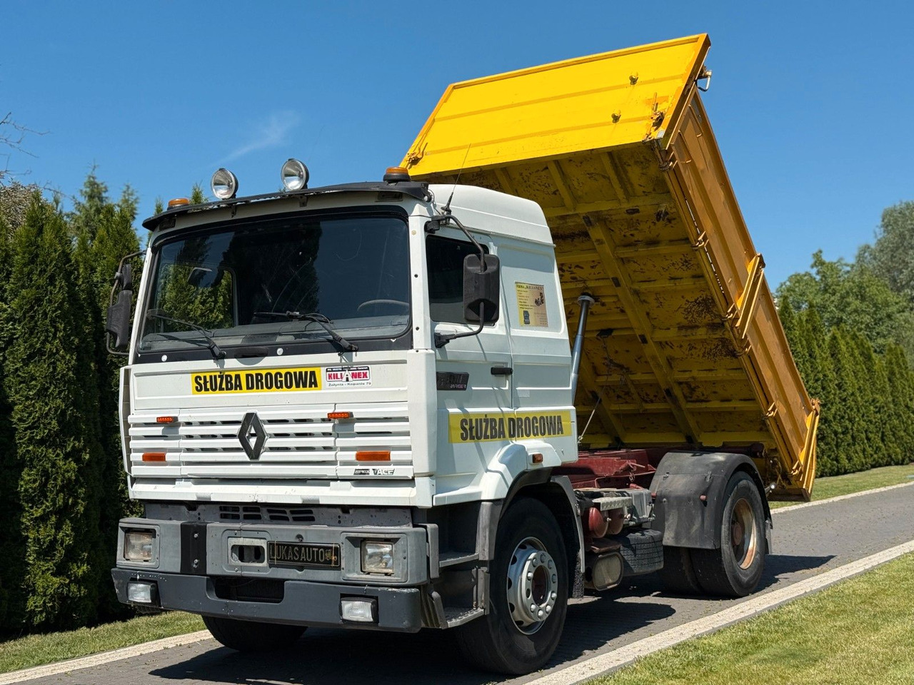 Renault MANAGER 340 TIPPER - Camion benne: photos 1 Renault MANAGER 340 TIPPER - Camion benne: photos 1