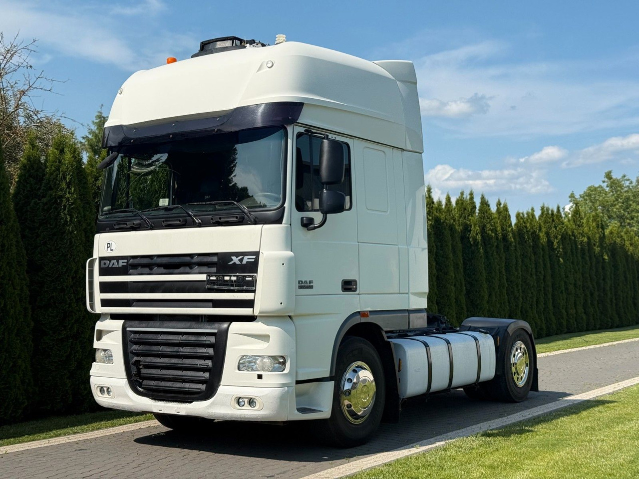 Tracteur routier DAF XF 105 460 MANUAL PARK COOL: photos 1