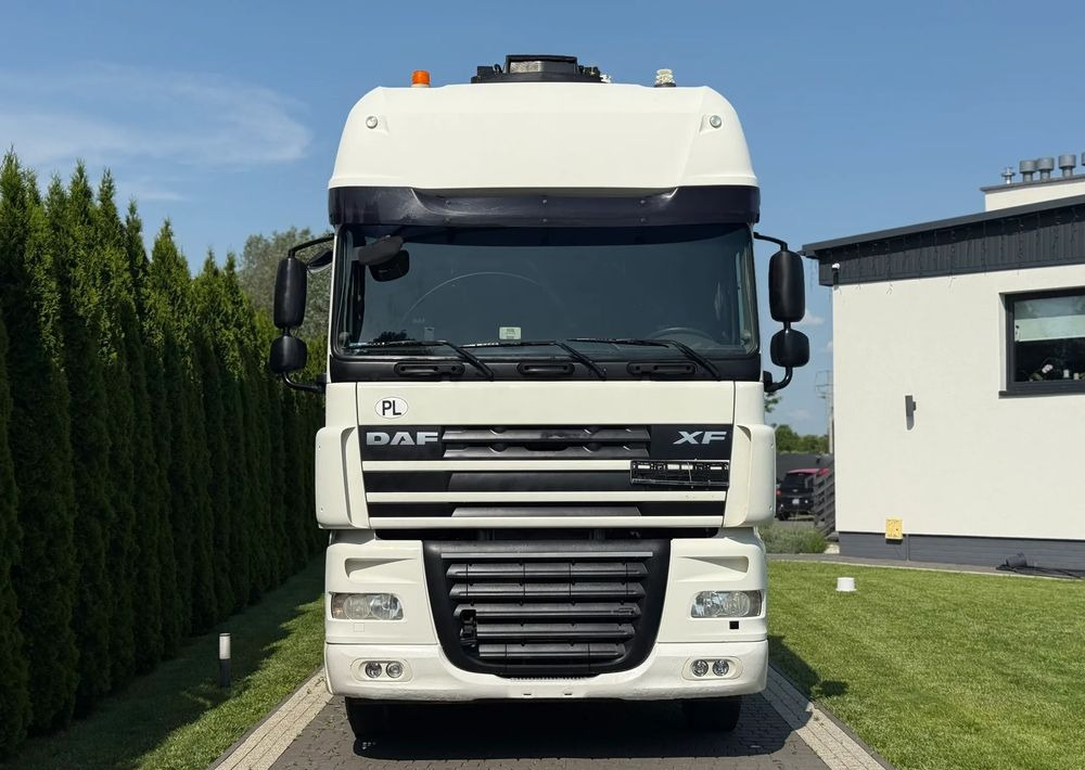 DAF XF 105 460 PARK COOL MANUAL - Tracteur routier: photos 2 DAF XF 105 460 PARK COOL MANUAL - Tracteur routier: photos 2