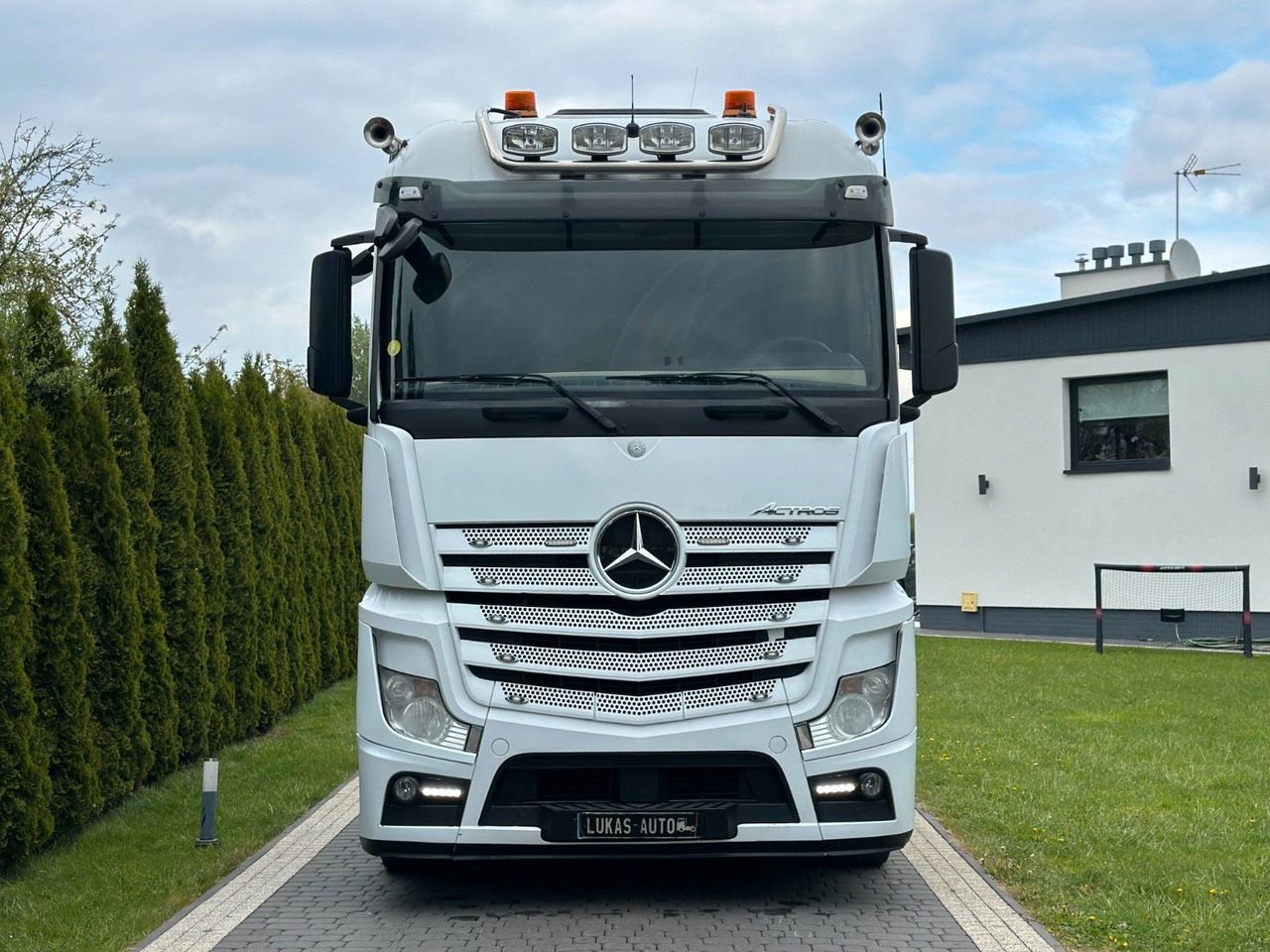Mercedes-Benz ACTROS 1845 AUTOMATIC FRIGDE - Tracteur routier: photos 2 Mercedes-Benz ACTROS 1845 AUTOMATIC FRIGDE - Tracteur routier: photos 2