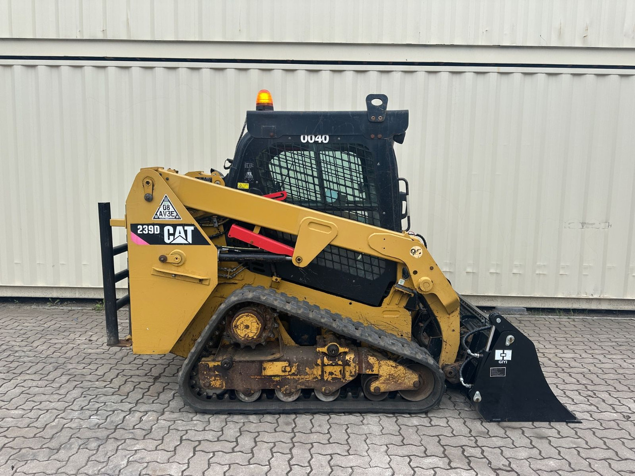 CAT 239D / 2018 BJ / 1.427 H / CE / CAB - Chargeuse compacte sur chenilles: photos 5 CAT 239D / 2018 BJ / 1.427 H / CE / CAB - Chargeuse compacte sur chenilles: photos 5
