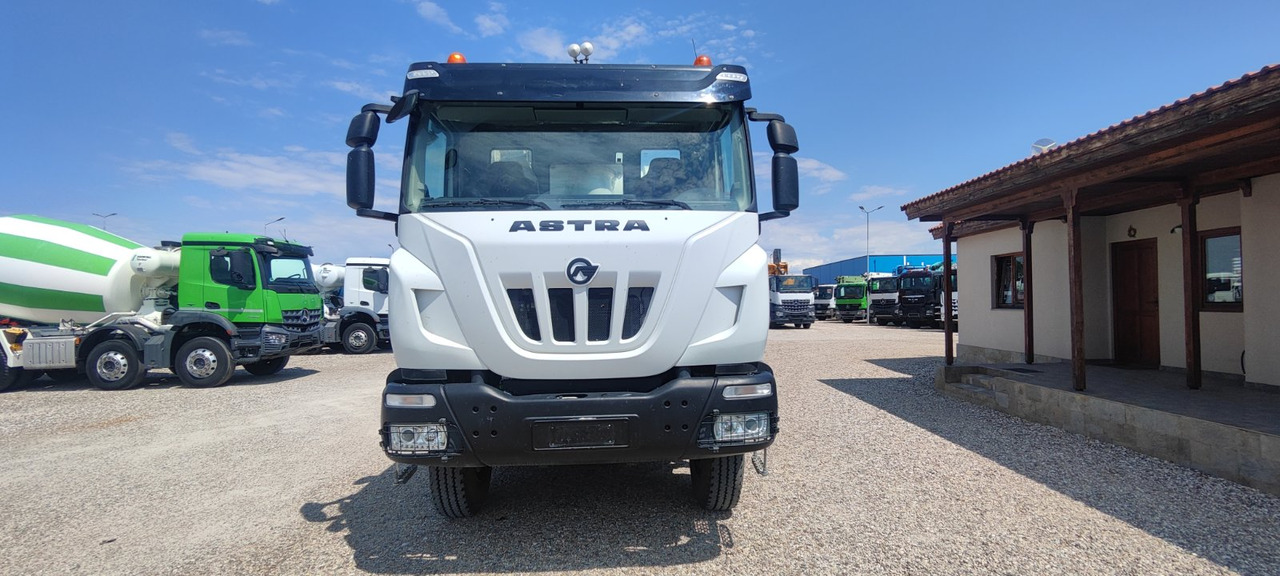 ASTRA HD9 84.51 CIFA MAGNUM MK32L - Camion pompe: photos 2 ASTRA HD9 84.51 CIFA MAGNUM MK32L - Camion pompe: photos 2