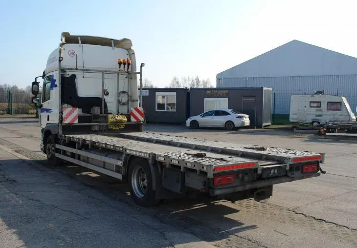 DAF CF 410 EURO 6 Laweta - Platforma super stan - Camion plateau: photos 5 DAF CF 410 EURO 6 Laweta - Platforma super stan - Camion plateau: photos 5