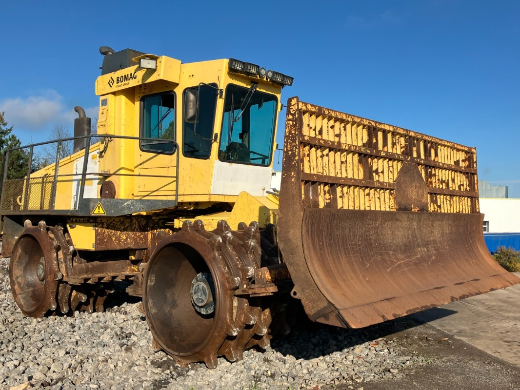 BOMAG DE BC 772 RB-2 Stage IIIa/Tier 3 - Compacteur à pieds de mouton/ Monocylindre: photos 2 BOMAG DE BC 772 RB-2 Stage IIIa/Tier 3 - Compacteur à pieds de mouton/ Monocylindre: photos 2