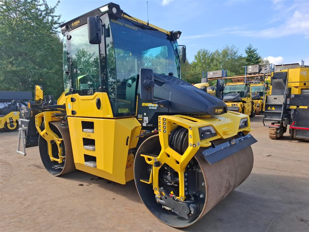 Rouleau compresseur BOMAG DE BW 174 AP-5 AM Hybrid Stage V/Tier 4f: photos 18
