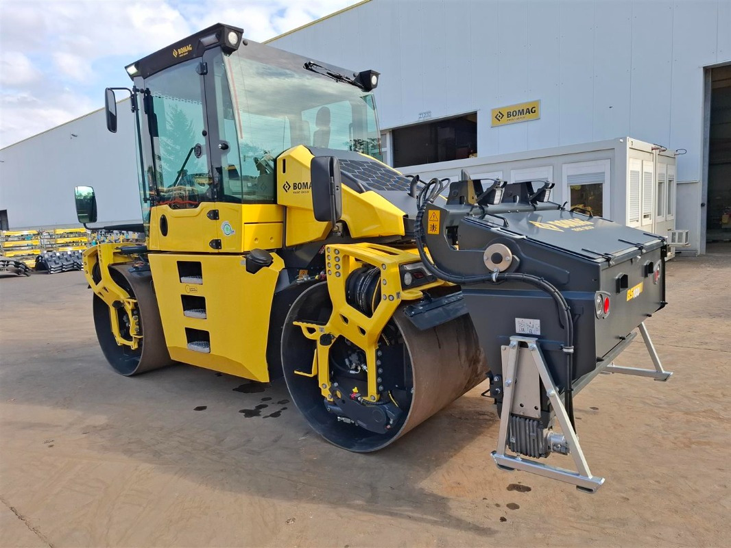 Rouleau compresseur BOMAG DE BW 174 AP-5 AM Hybrid Stage V/Tier 4f: photos 20