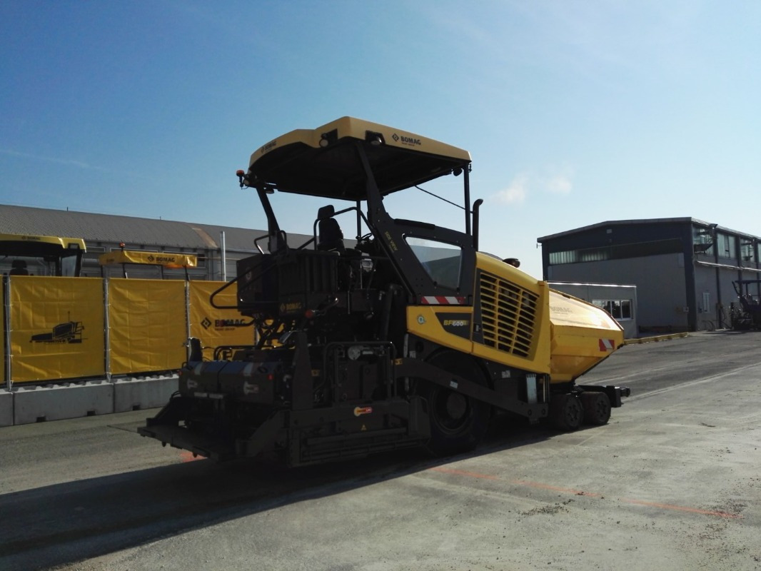 BOMAG IT BF 600 P-2 S500 Stage IV/Tier 4f - Finisseur: photos 4 BOMAG IT BF 600 P-2 S500 Stage IV/Tier 4f - Finisseur: photos 4