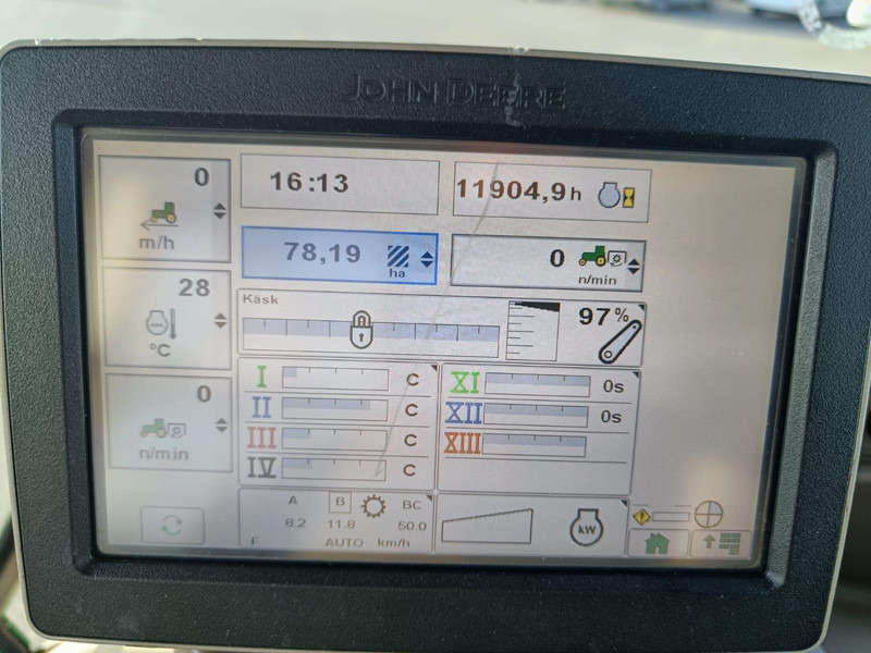 Tracteur agricole John Deere 6140R: photos 14