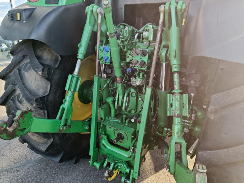 Tracteur agricole John Deere 6140R: photos 12