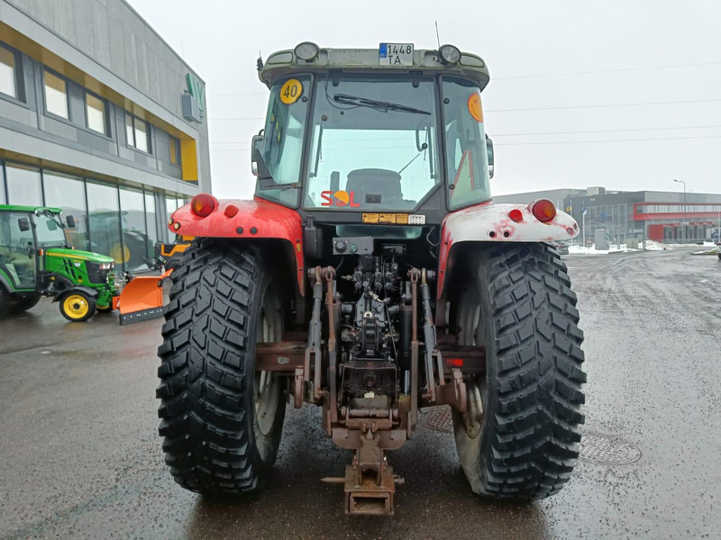 Massey Ferguson 5465 - Tracteur agricole: photos 3 Massey Ferguson 5465 - Tracteur agricole: photos 3