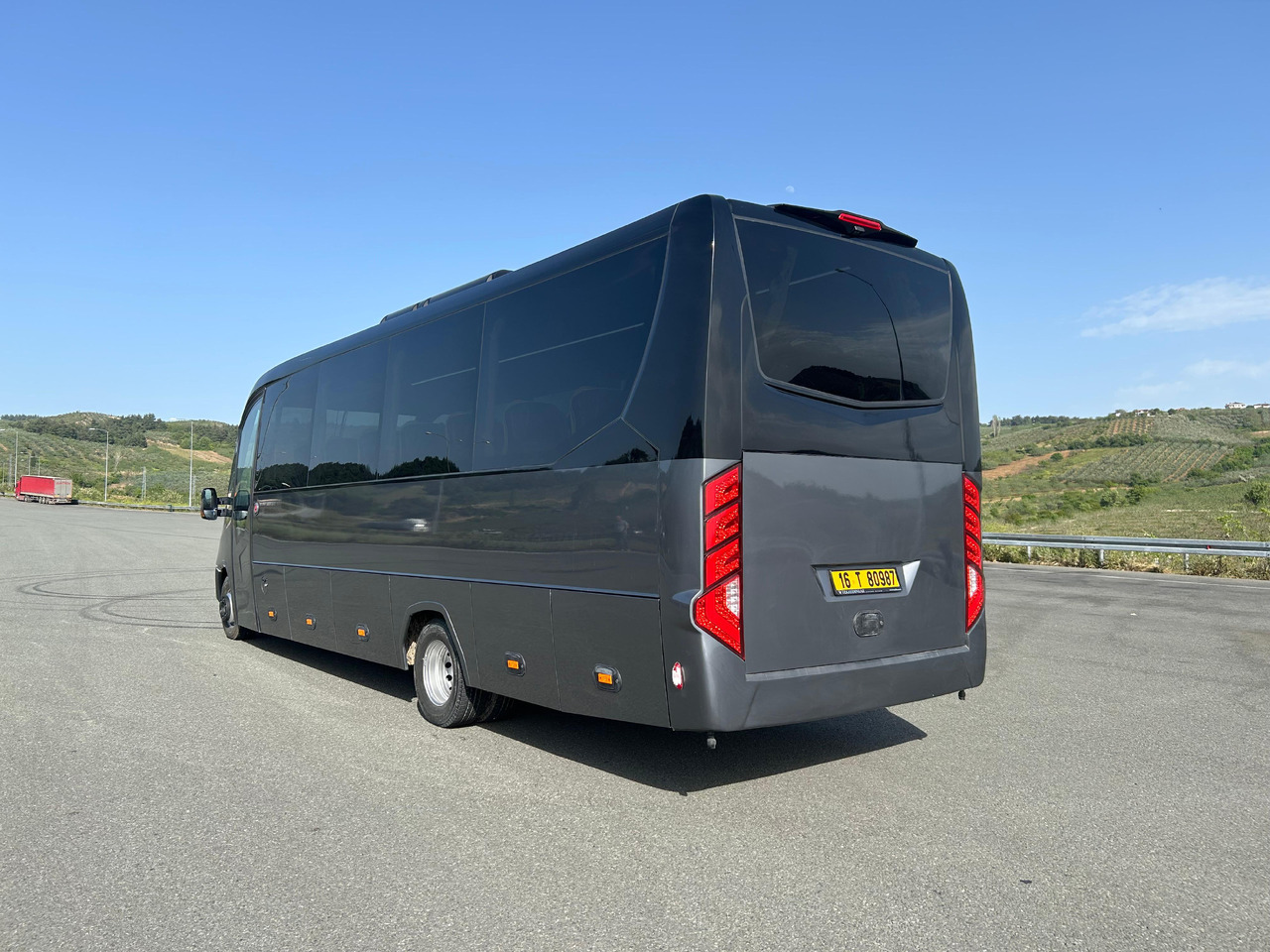 Autocar neuf IVECO DAILY -  RIGHT HAND DRIVE TOURISTIC VEHICLE: photos 9