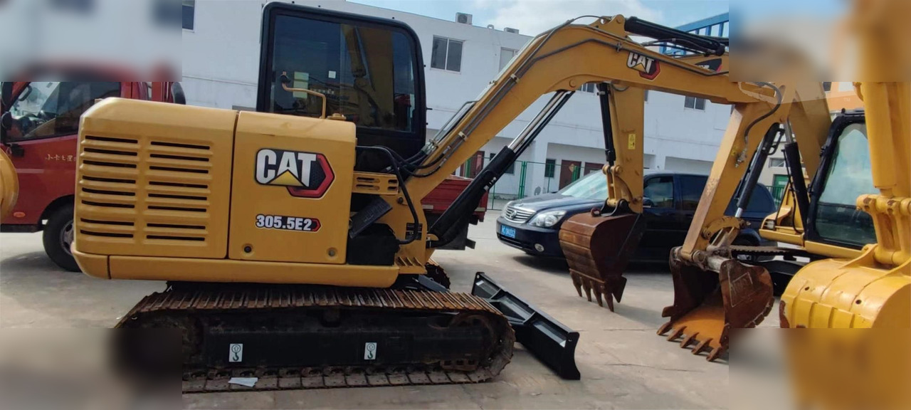 CATERPILLAR 305.5E2 - Mini pelle: photos 1 CATERPILLAR 305.5E2 - Mini pelle: photos 1