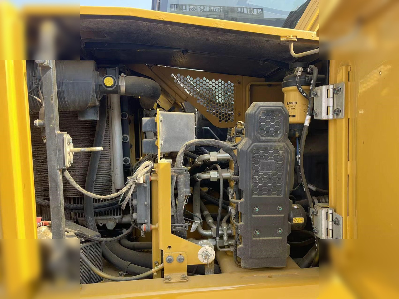 Pelle sur chenille CATERPILLAR 307.5: photos 9