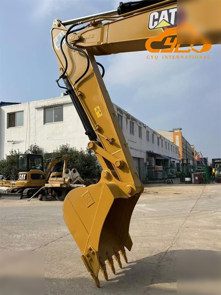 CATERPILLAR 313D2 GC - Pelle sur chenille: photos 4 CATERPILLAR 313D2 GC - Pelle sur chenille: photos 4