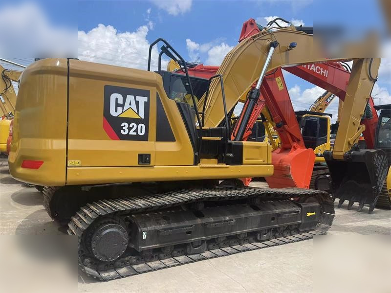 CATERPILLAR 320 - Pelle sur chenille: photos 1 CATERPILLAR 320 - Pelle sur chenille: photos 1