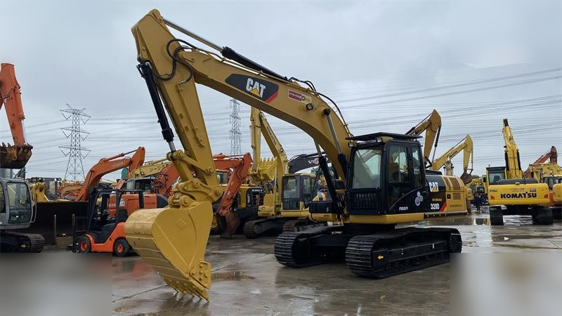 CATERPILLAR 320D - Pelle sur chenille: photos 4 CATERPILLAR 320D - Pelle sur chenille: photos 4