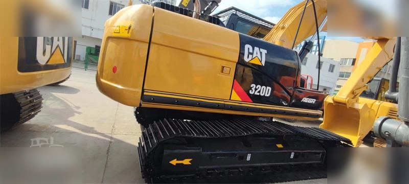 CATERPILLAR 320D - Pelle sur chenille: photos 3 CATERPILLAR 320D - Pelle sur chenille: photos 3