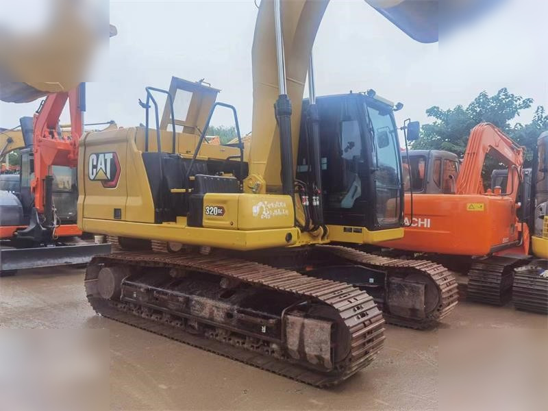 CATERPILLAR 320GC - Pelle sur chenille: photos 5 CATERPILLAR 320GC - Pelle sur chenille: photos 5