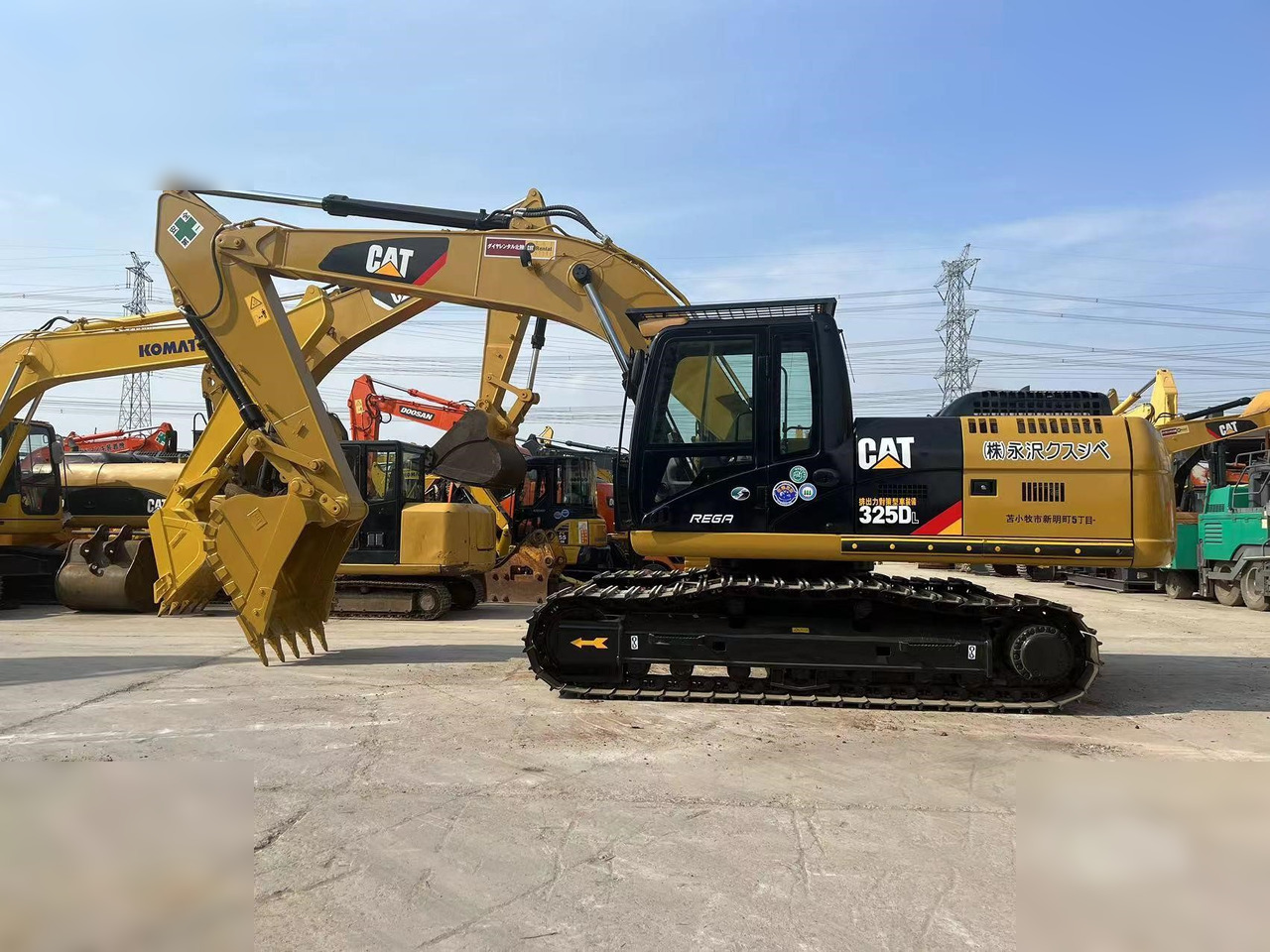 CATERPILLAR 325DL - Pelle sur chenille: photos 1 CATERPILLAR 325DL - Pelle sur chenille: photos 1